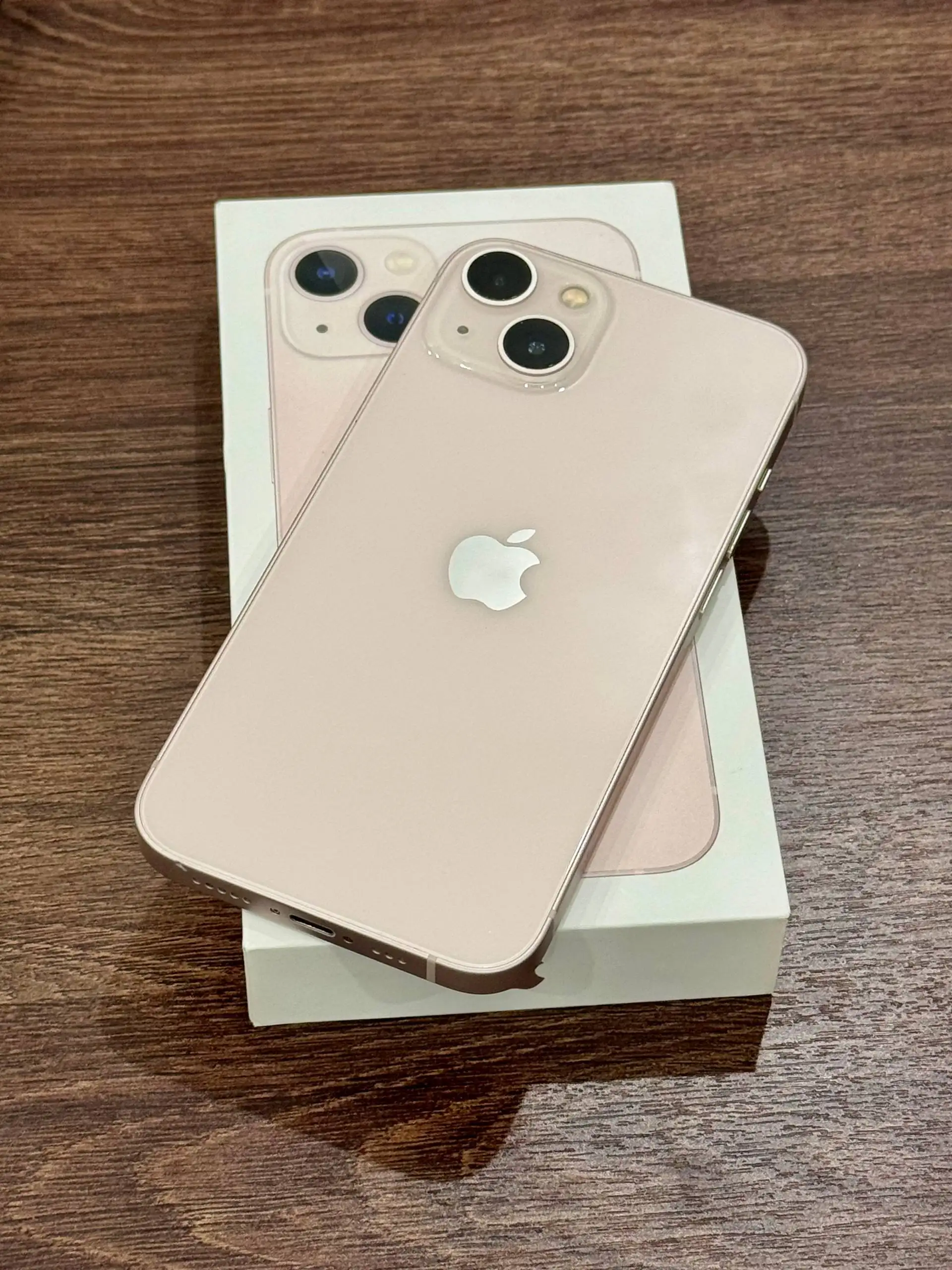 iPhone 13 128 ГБ - Смартфоны (Электроника) в Красноярск
