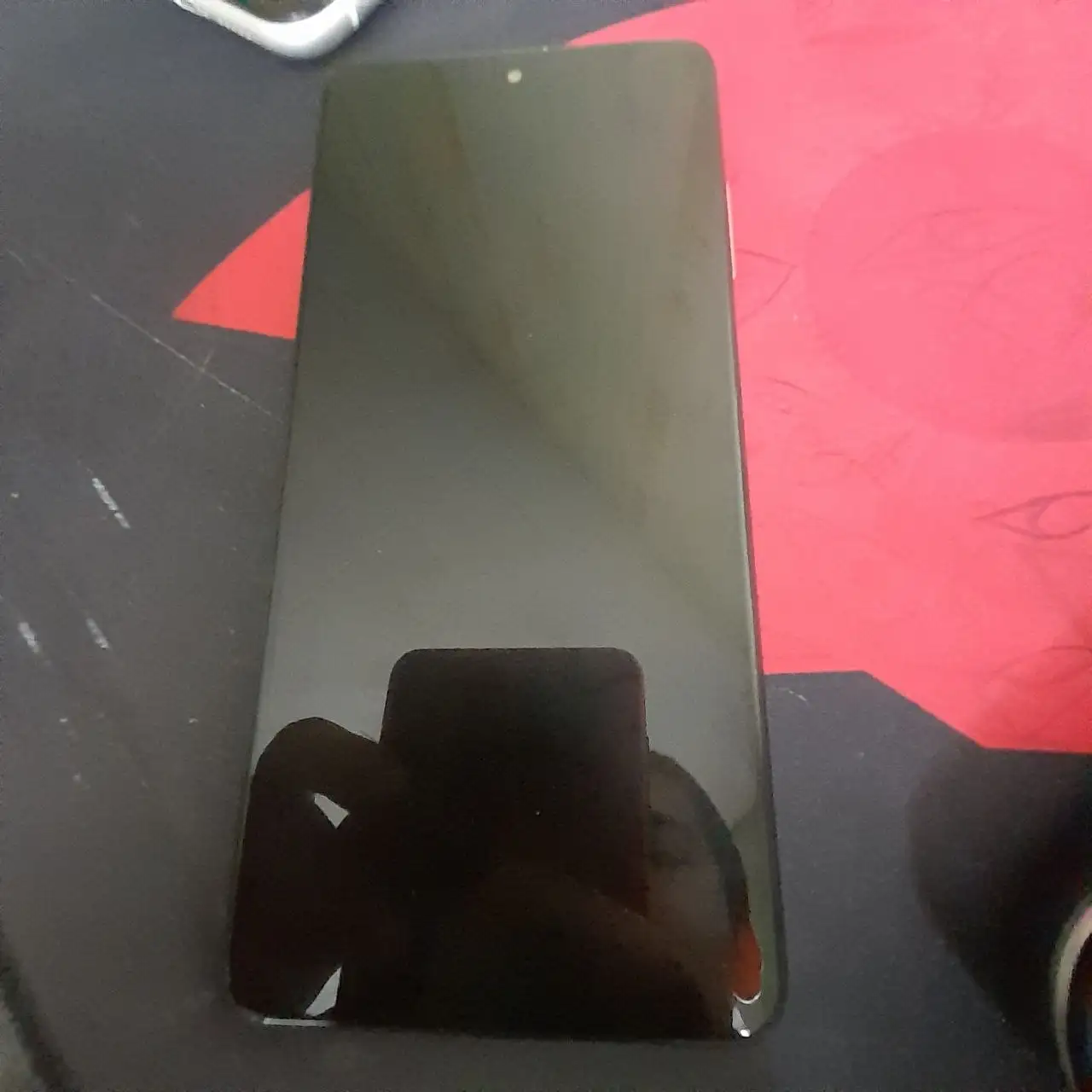 Продажа телефонов: OnePlus X (64GB) и Xiaomi Poco X3 Pro (8/256GB) - Смартфоны и аксессуары (Электроника) в Красноярск