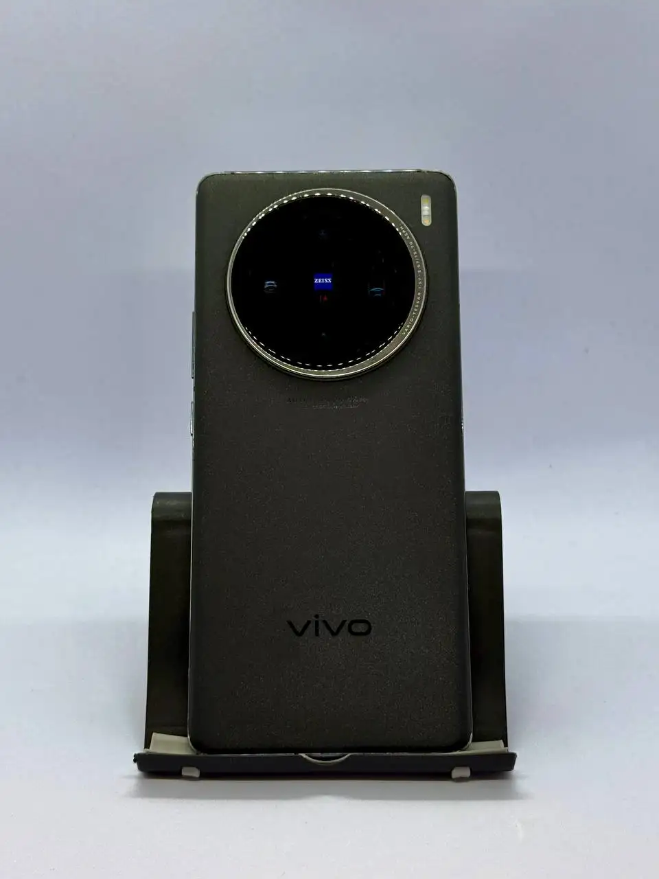 Продам Vivo x100 12/256GB - Смартфоны и аксессуары (Электроника) в Красноярск