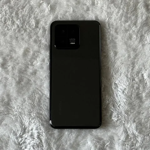 Xiaomi 13 12+256 GB - Компьютеры в Красноярск