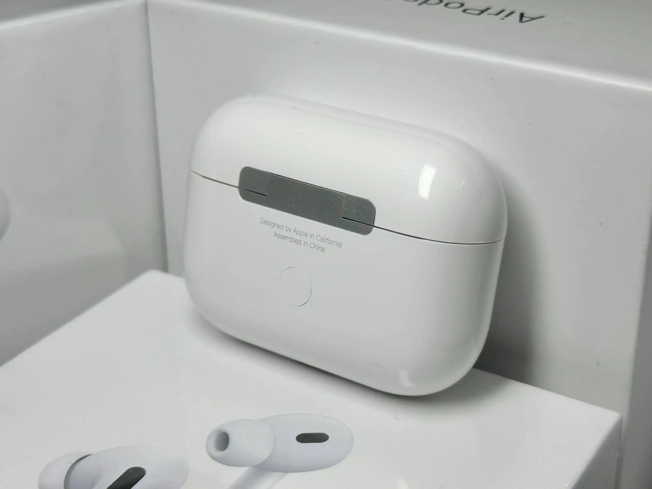Продам Apple Watch и AirPods 2 новые - Гаджеты и аксессуары (Электроника) в Красноярск