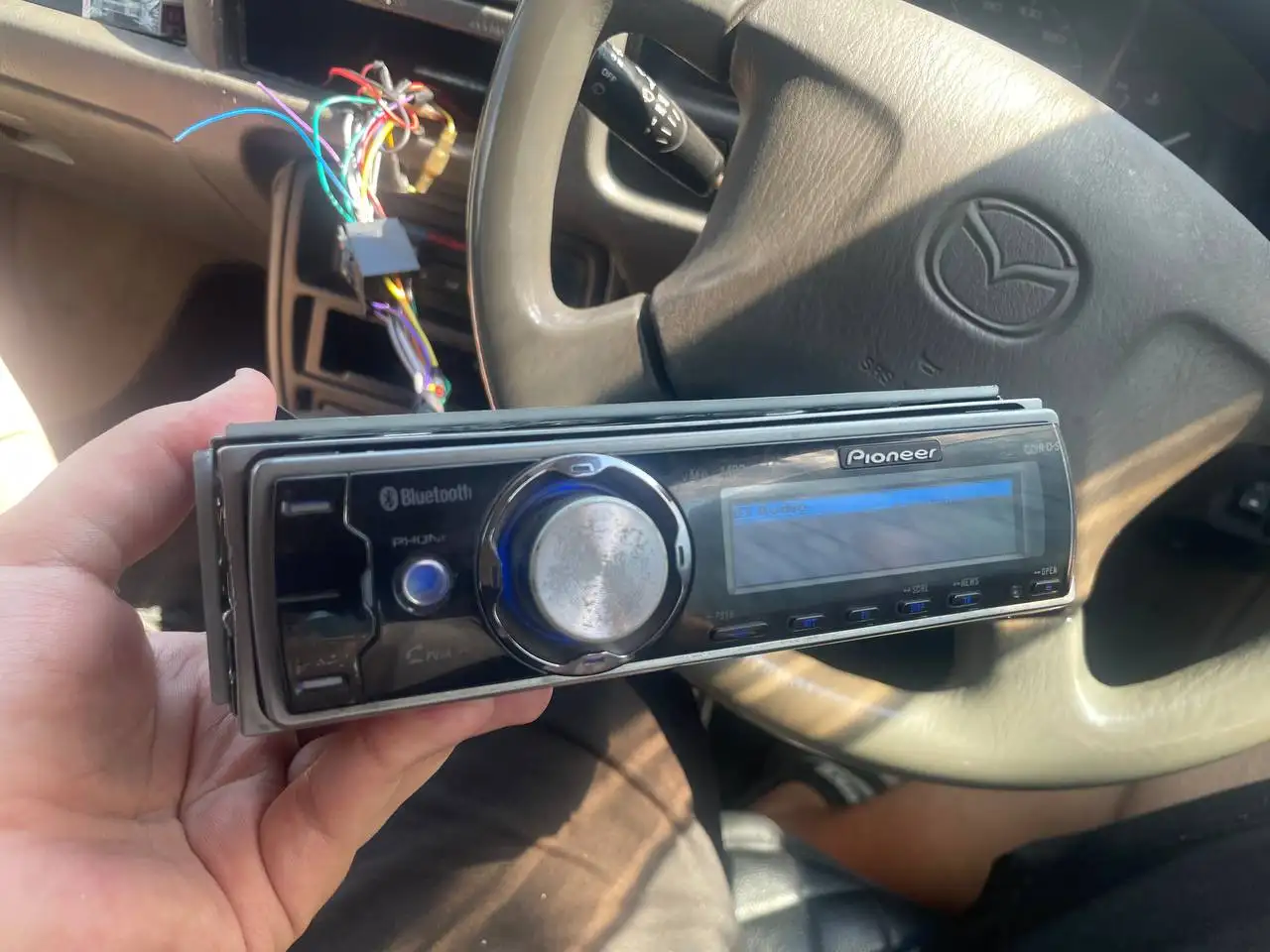Магнитола Pioneer DEH-P85BT - Автоэлектроника (Электроника) в Красноярск