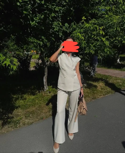 Продам вещи в идеальном состоянии - Одежда в Красноярск