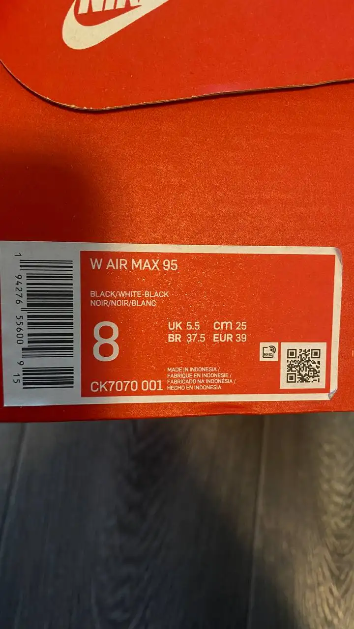 Продам кроссовки Nike Air Max 95 женские - Обувь (Одежда) в Красноярск