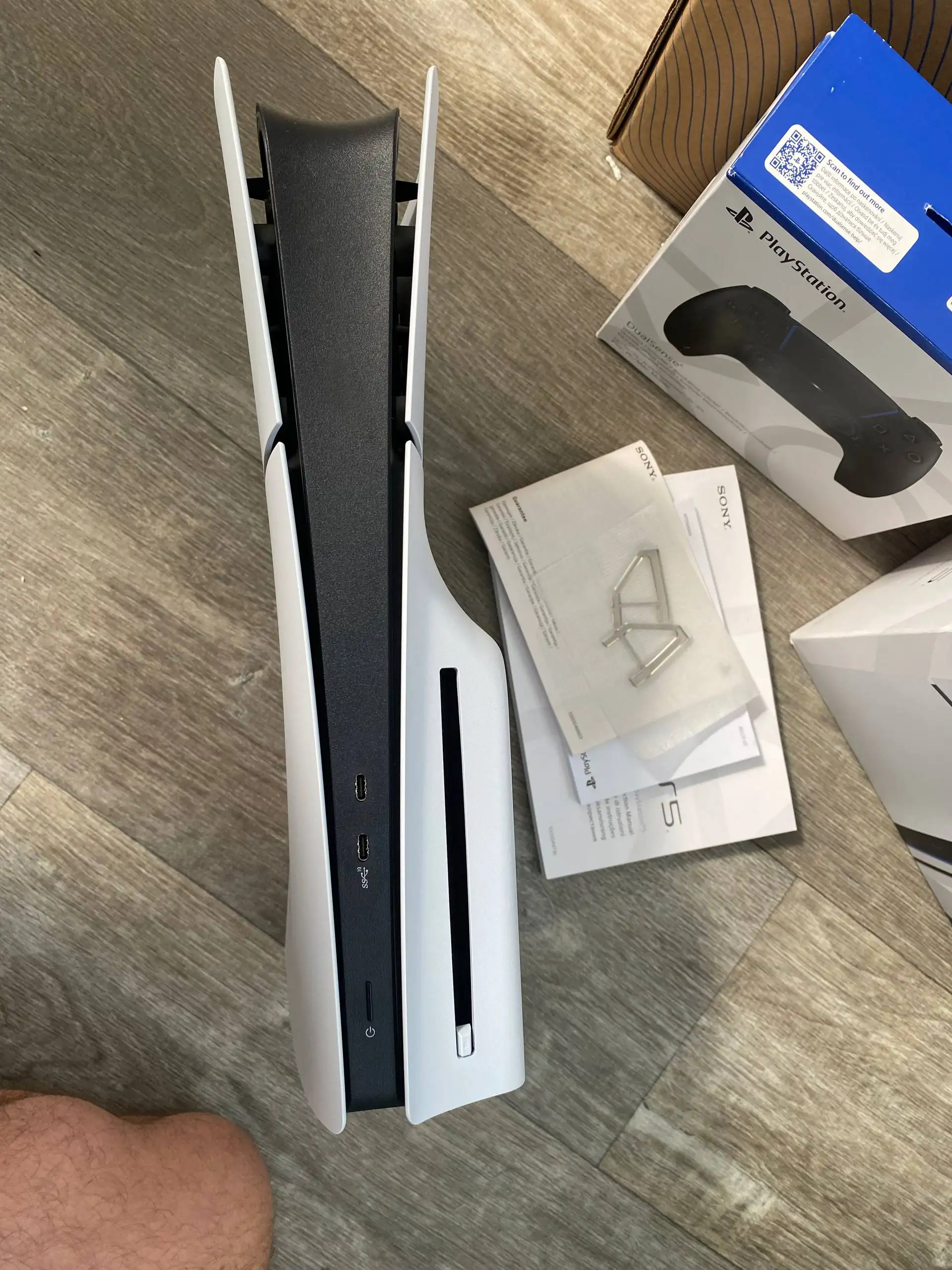 Продам приставку новую - Игровые приставки (Электроника) в Красноярск