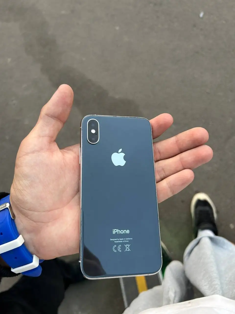 Продам iPhone XS - Смартфоны и телефоны (Электроника) в Красноярск