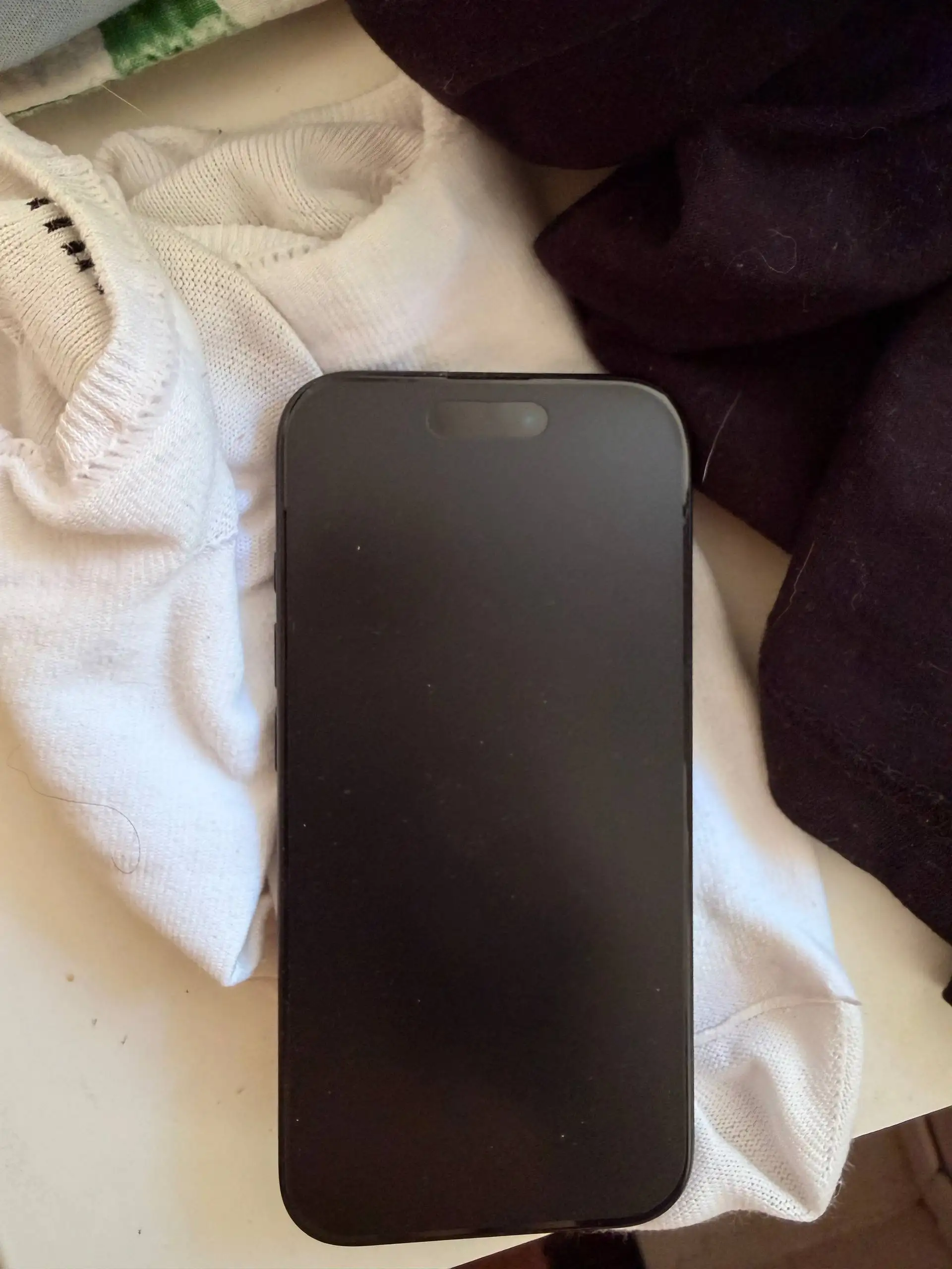 Продам iPhone 16 черный 256 ГБ - Смартфоны (Электроника) в Красноярск