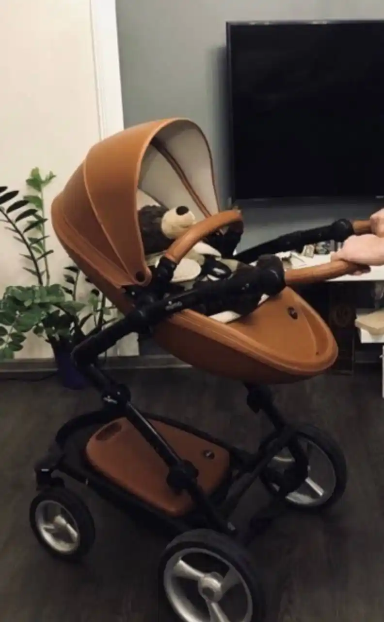 Коляска mima kobi 2 в 1