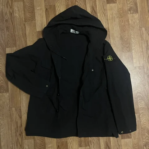 Продам ветровку - Одежда в Красноярск