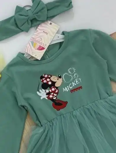 Праздничные костюмы и платья для детей