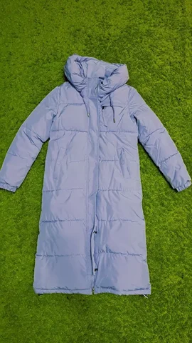 Продам пуховик размер 42 - Одежда в Красноярск