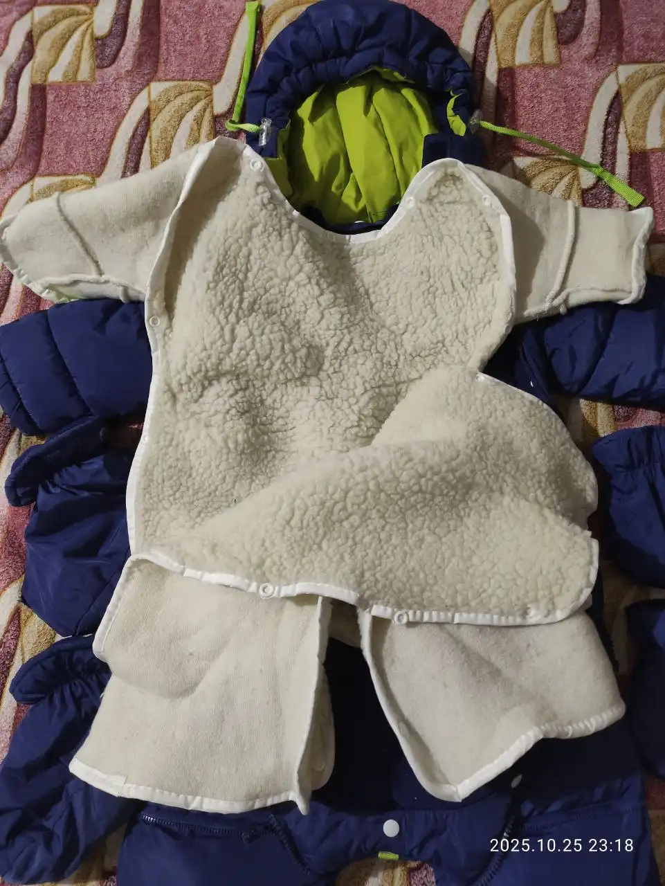 Теплый трансформирующийся конверт для ребенка