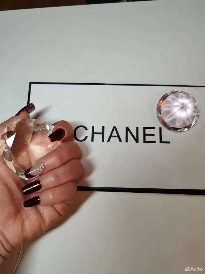 Маникюр и укрепление ногтей