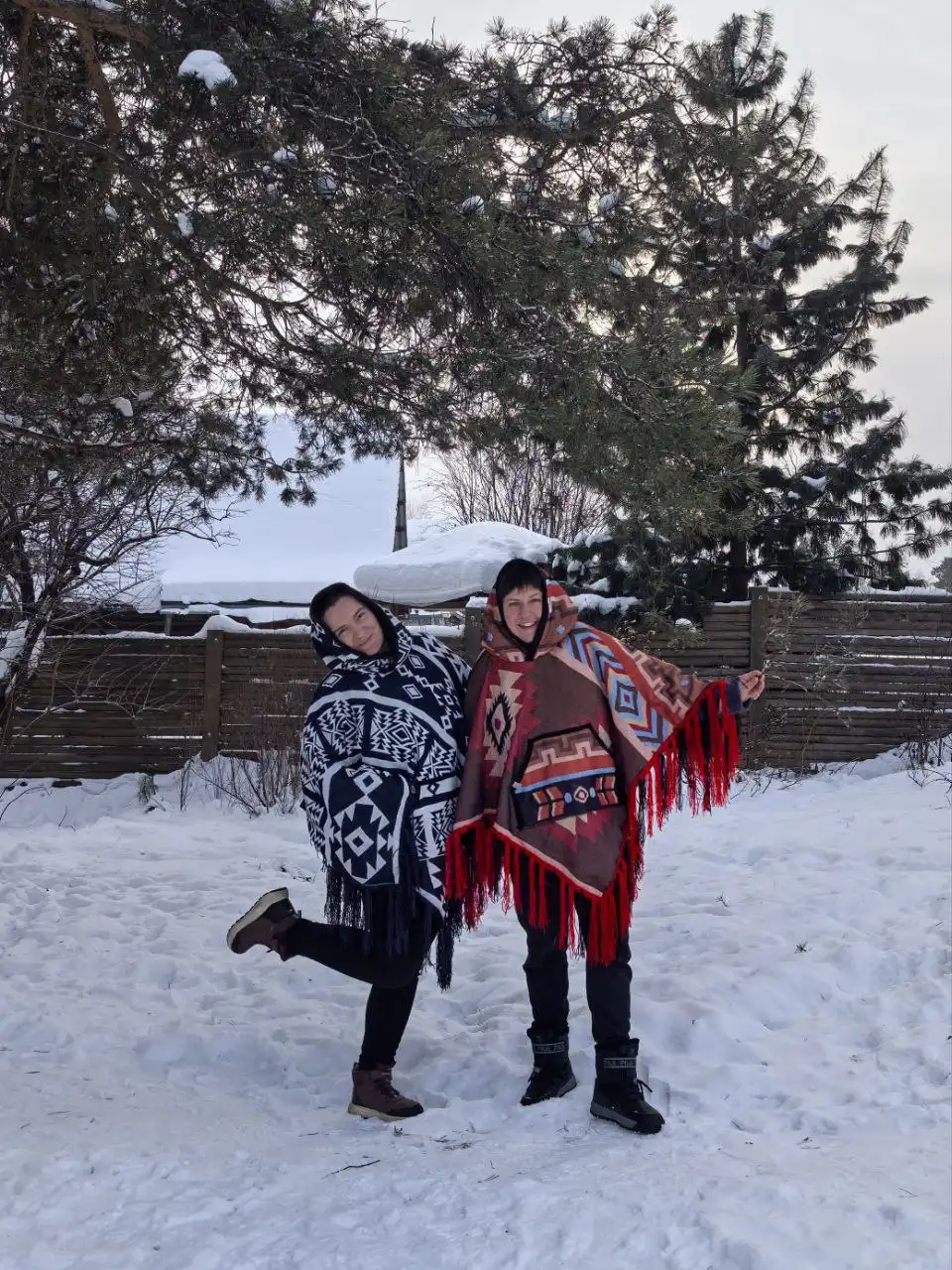 Новое утепленное флисом пончо ручной работы