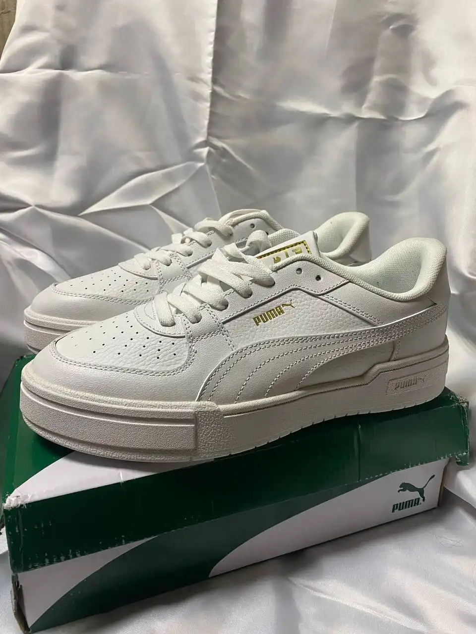 Продажа кроссовок в Красноярске