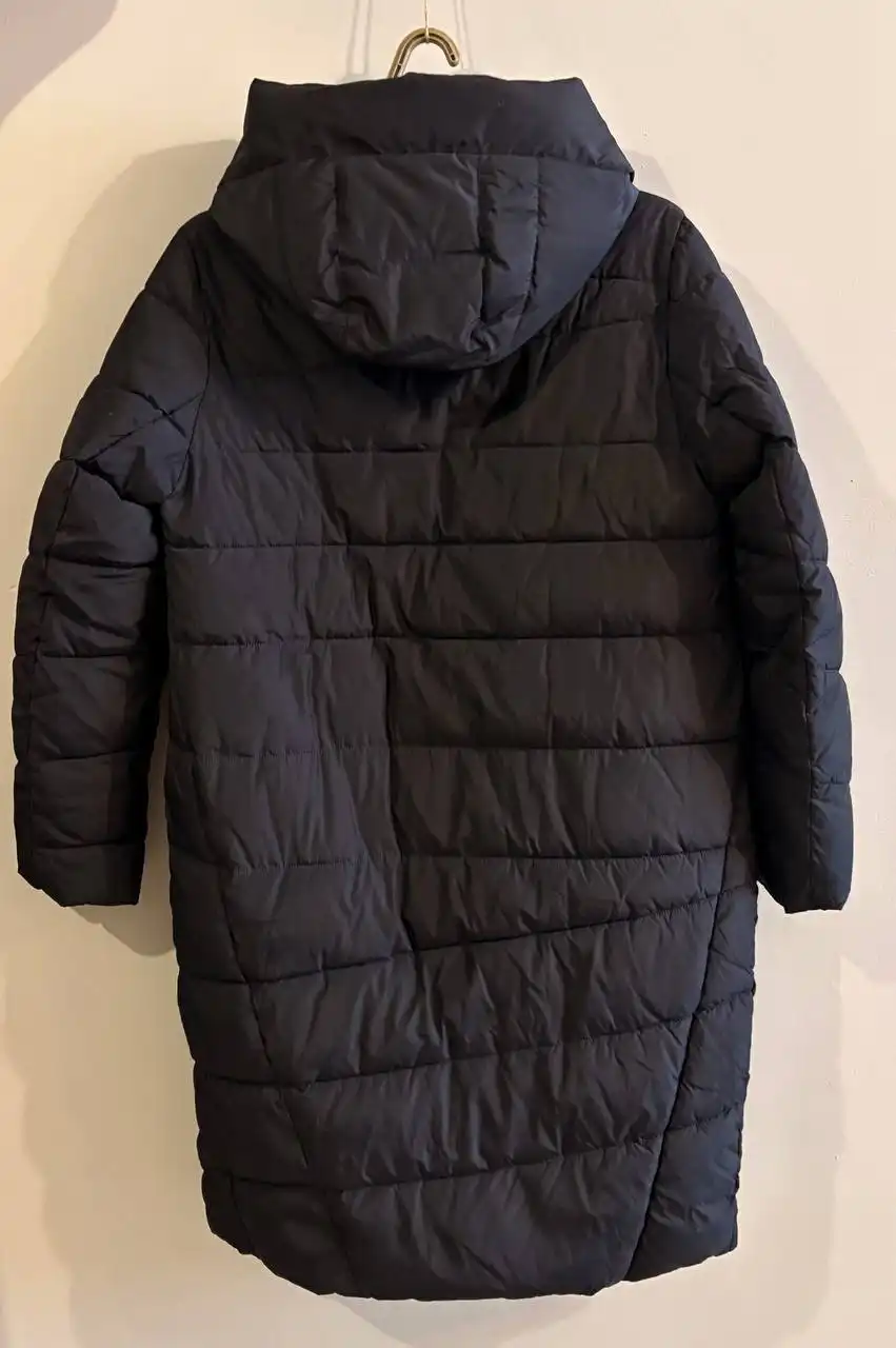 Пуховик зимний в отличном состоянии