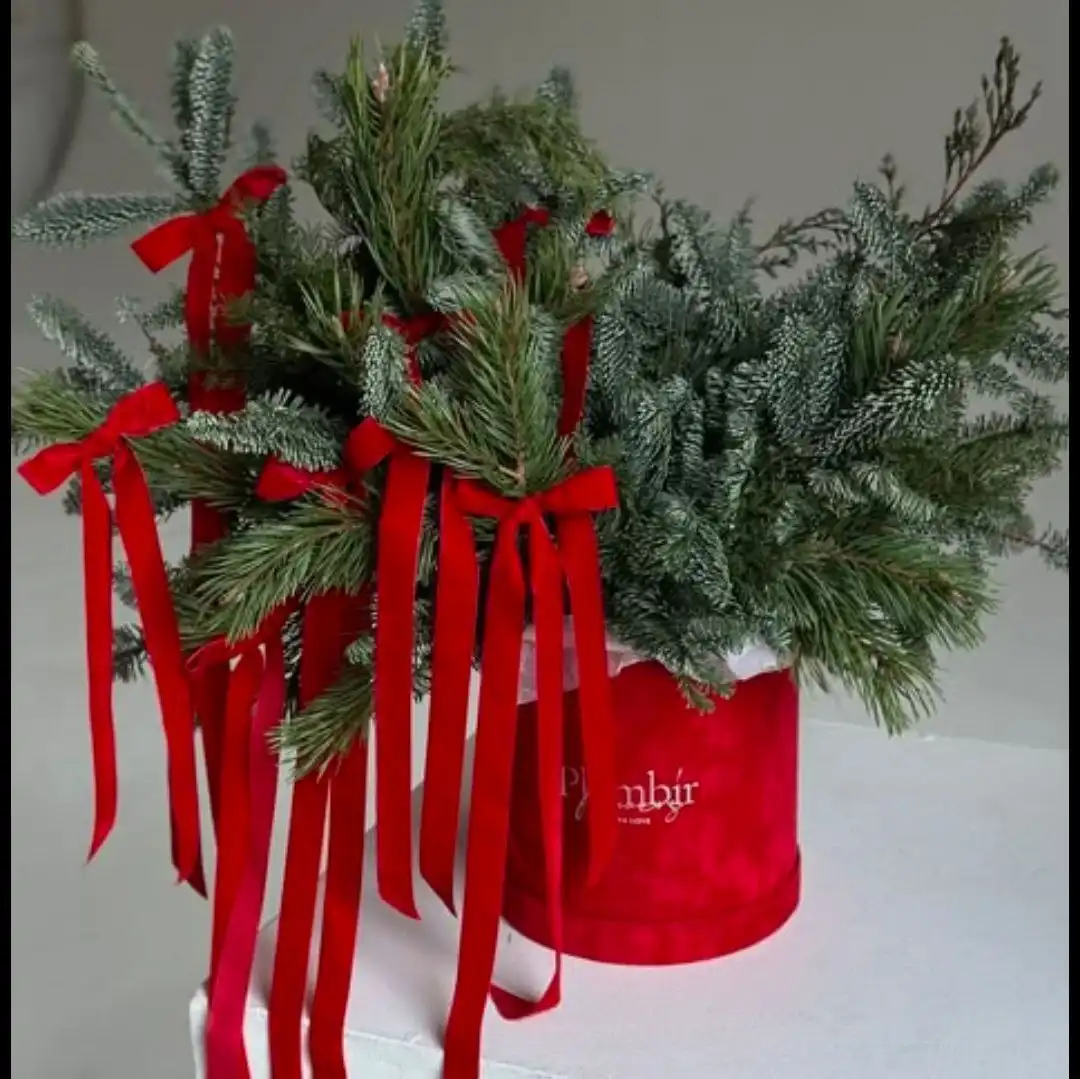 Новогодняя композиция из нобилиса