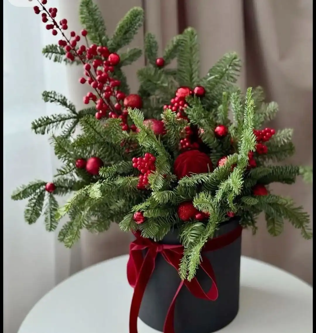 Новогодняя композиция из нобилиса