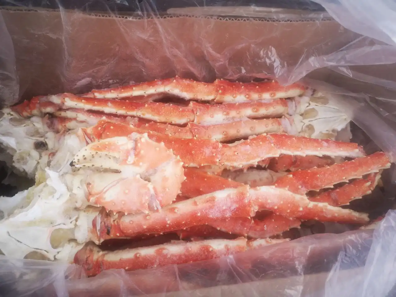 Продажа фаланг краба и кеты дальневосточной