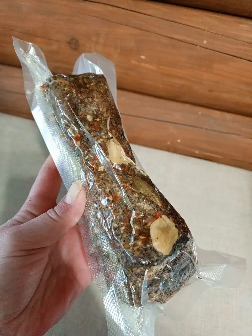 Доставка свежемороженой форели и грудинки в Октябрьском районе