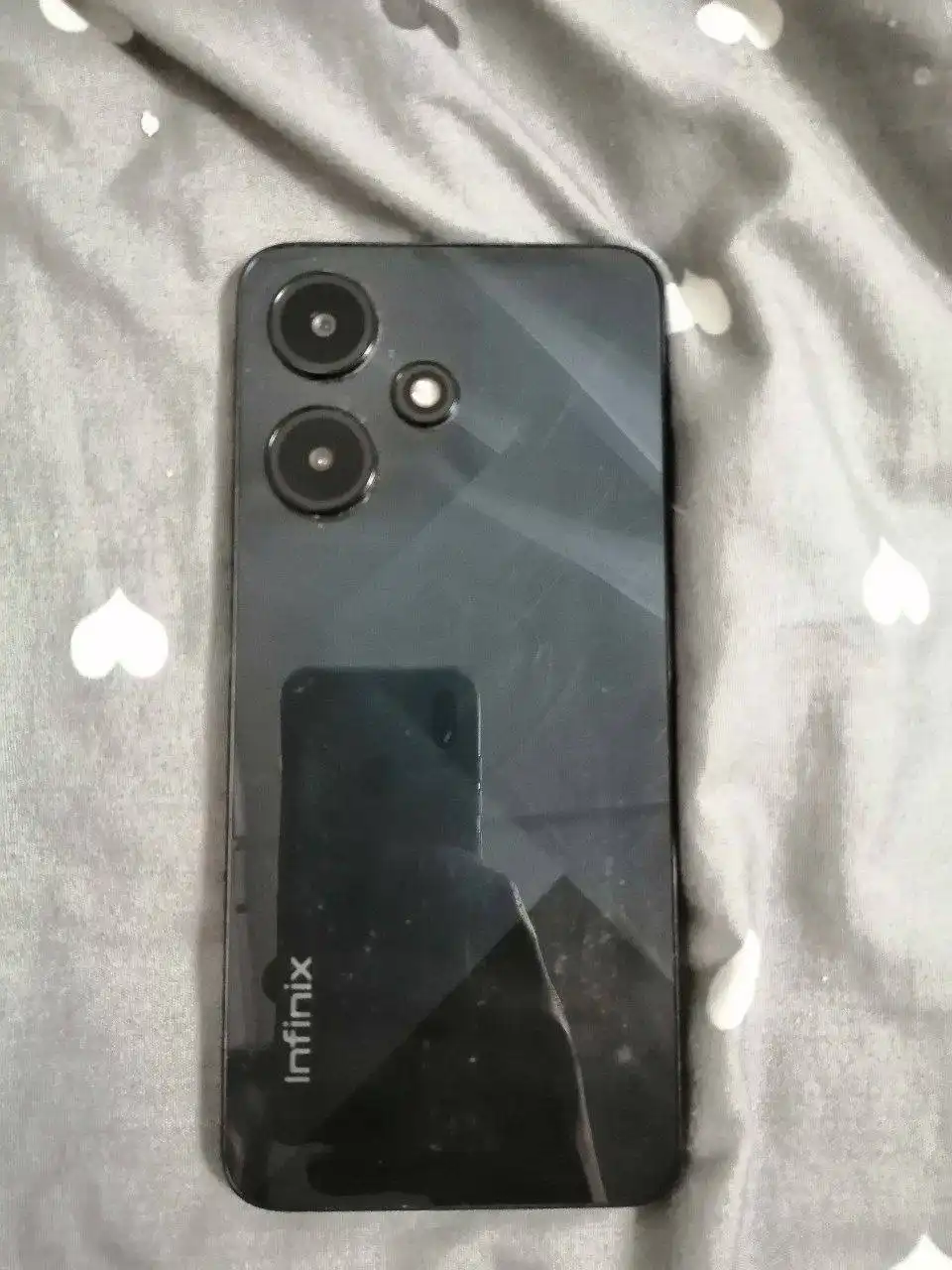 Продам Infinix Hot 30i с документами и аксессуарами