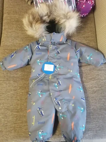 Продам зимний комбинезон 74 размер - Одежда в Красноярск