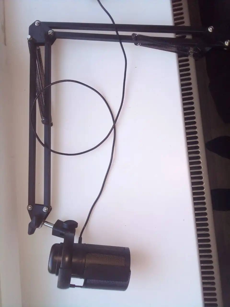 Микрофон - Аудиотехника (Электроника) в Красноярск