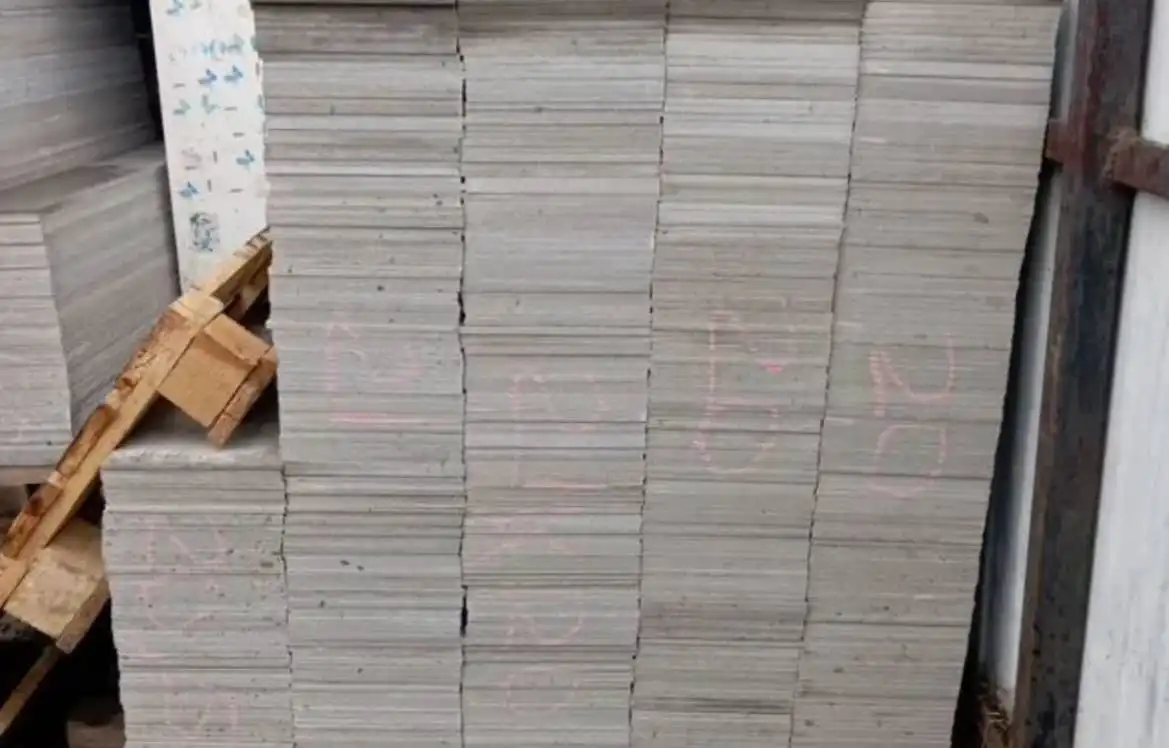 Продажа плоского шифера по прошлогодним ценам - Строительные материалы (Для дома и дачи) в Красноярск