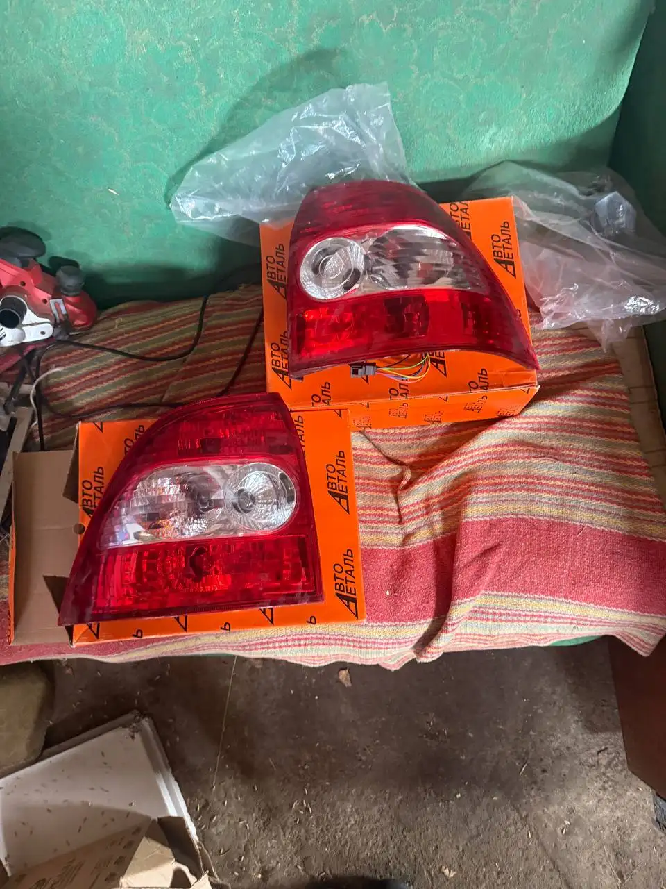 Задние фонари на Ладу Приору - Осветительные приборы (Запчасти) в Чебоксары