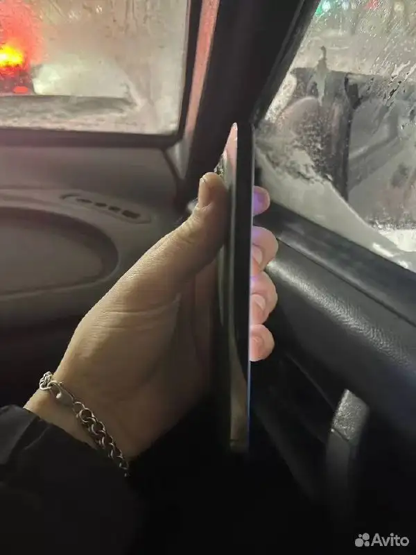 iPhone 13 256 ГБ с дефектами - Смартфоны (Электроника) в Чебоксары