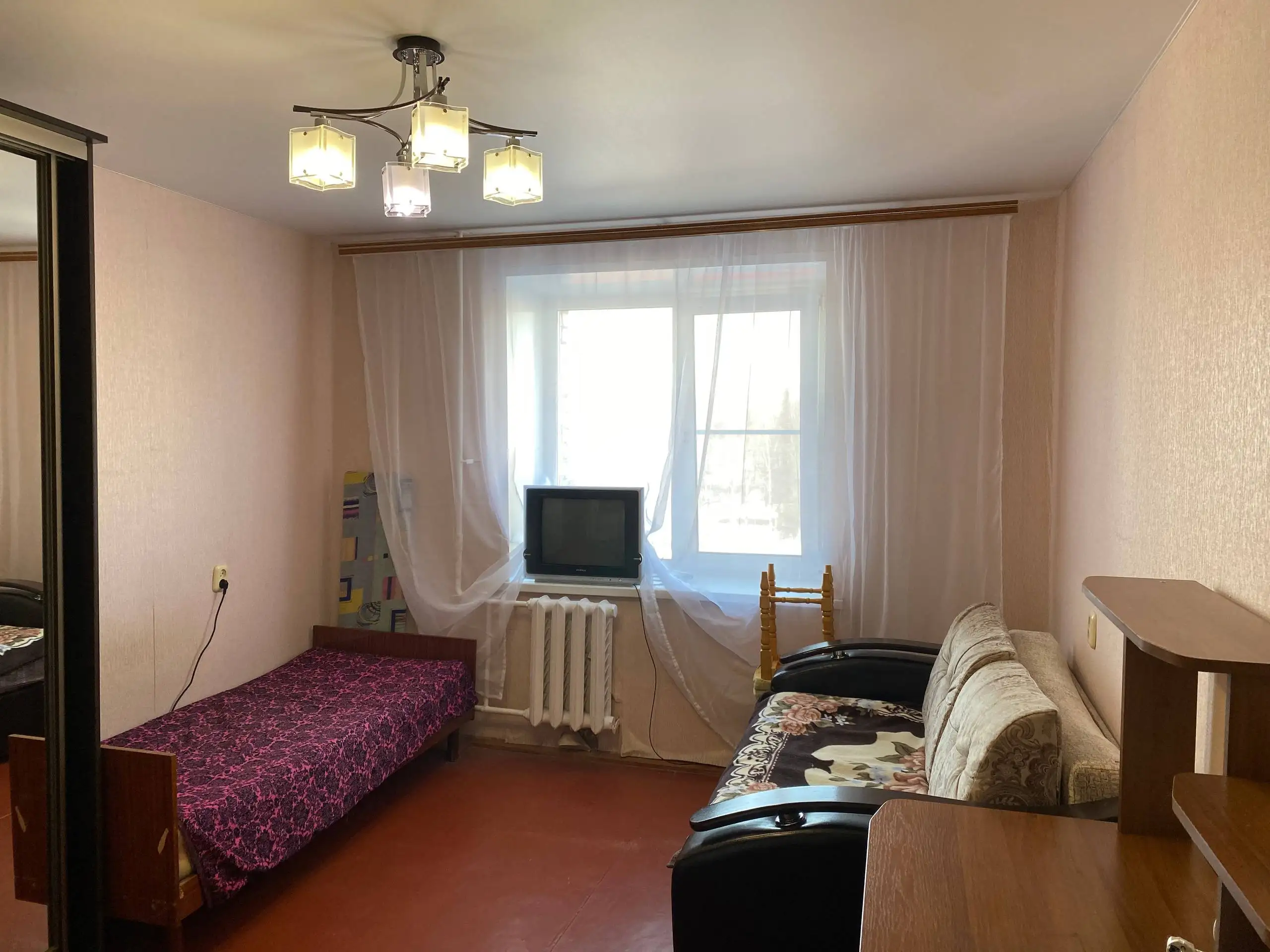 Сдается комната на Пирогова 18/1 - Аренда комнат (Недвижимость) в Чебоксары