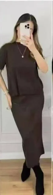 Костюм с юбкой и кофтой с кружевами - Куртки в Чебоксары