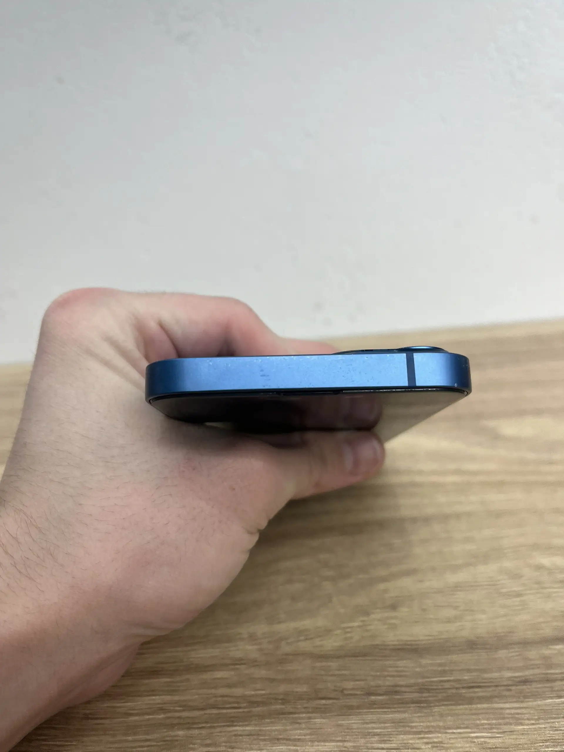 Продажа iPhone 13 в идеальном состоянии - Смартфоны (Электроника) в Чебоксары