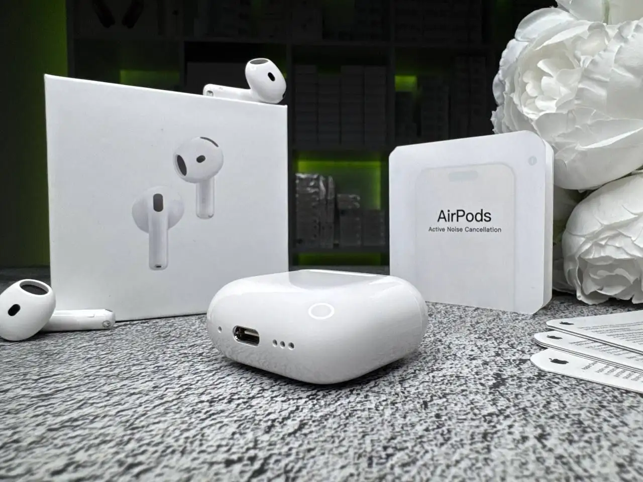 Продажа зарядных устройств и наушников - Зарядные устройства и аксессуары (Электроника) в Чебоксары