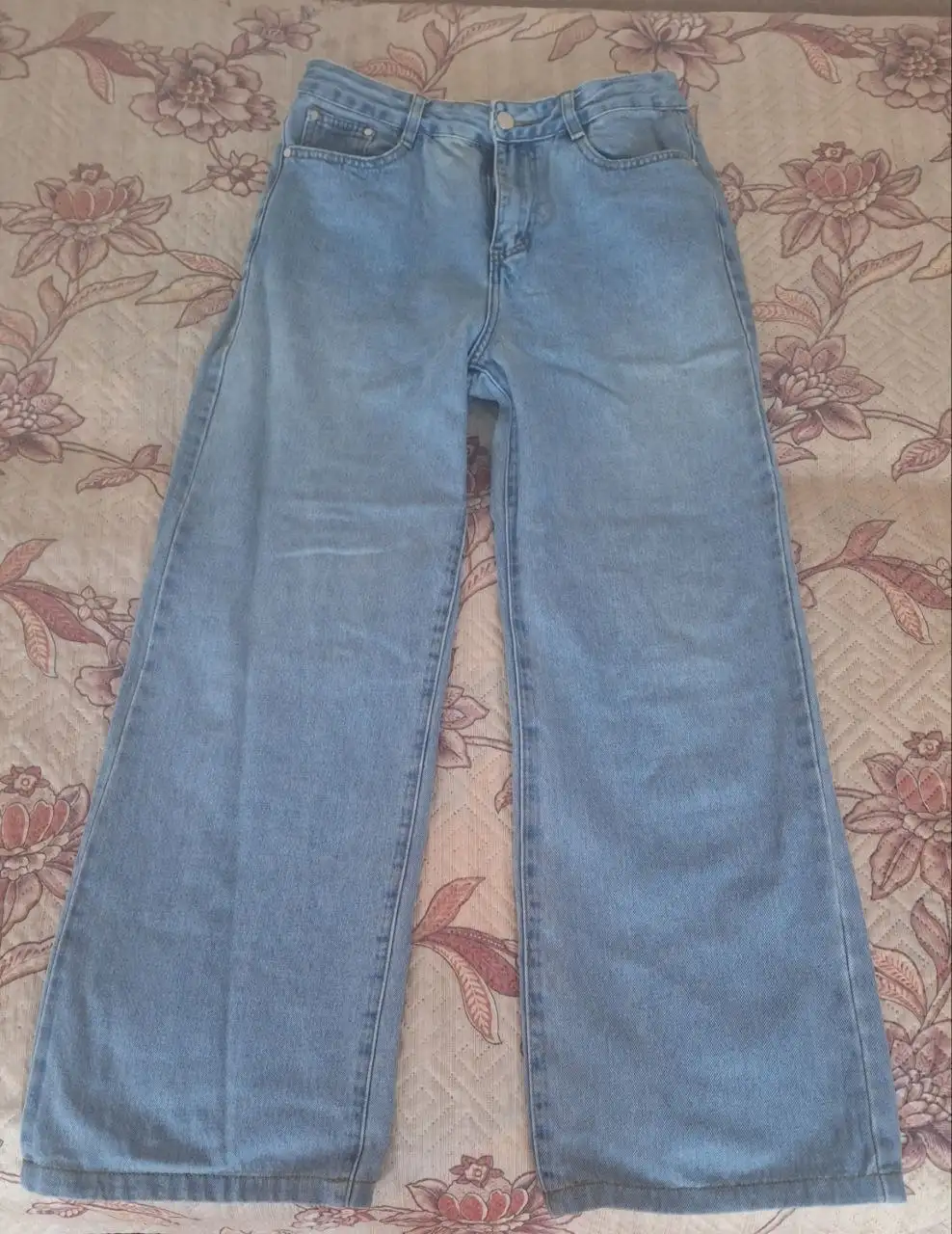 Продам недорого почти новую одежду размер 46 - Женская одежда (Одежда) в Чебоксары