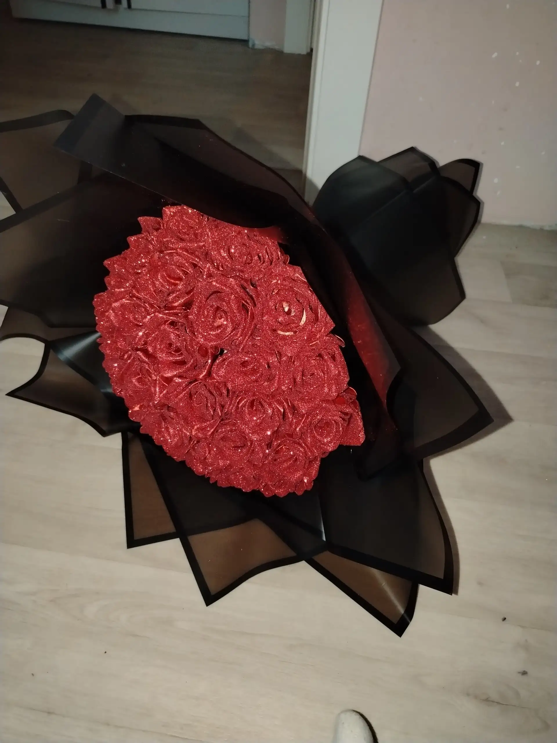 Продам букет из атласных лент с блёстками - Рукоделие (Хобби и отдых) в Чебоксары