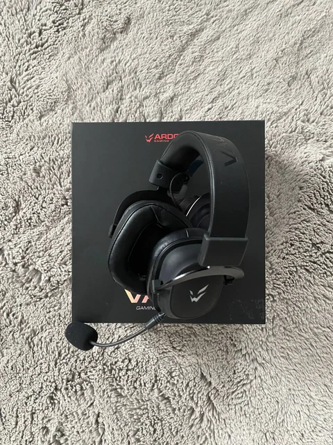 Наушники Vault идеальное состояние - Аудиотехника в Чебоксары