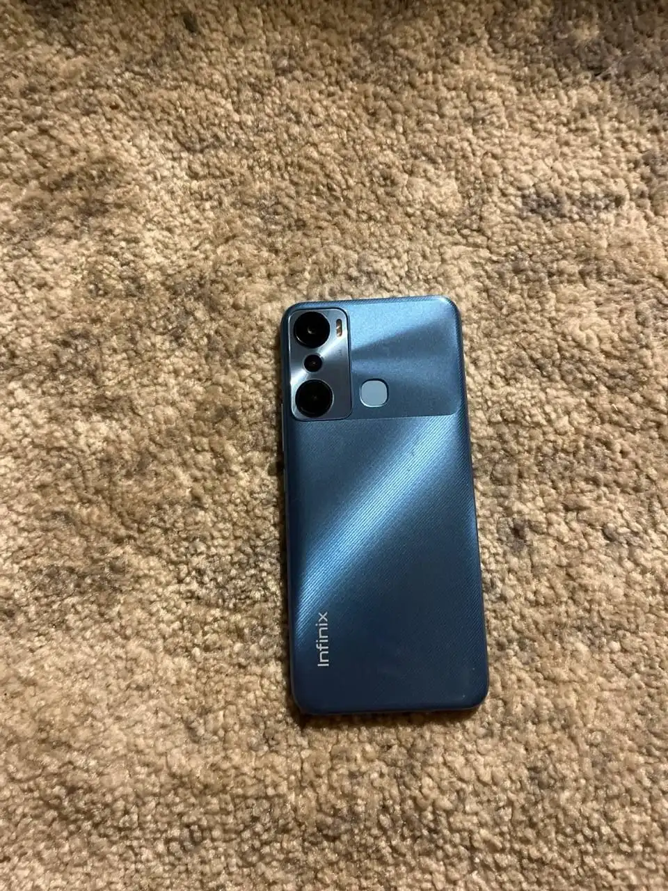 Телефон с паролем - Электроника (Барахолка) в Чебоксары