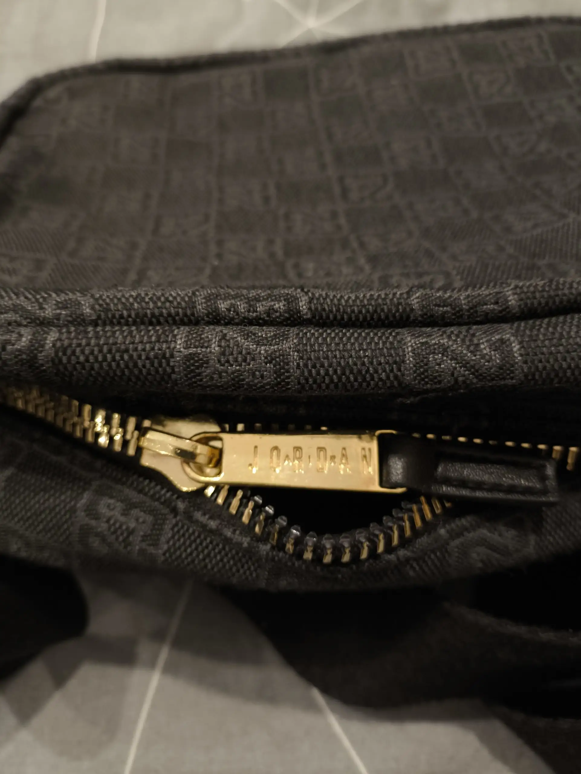 Сумка Jordan Monogram в идеальном состоянии - Сумки (Одежда) в Чебоксары