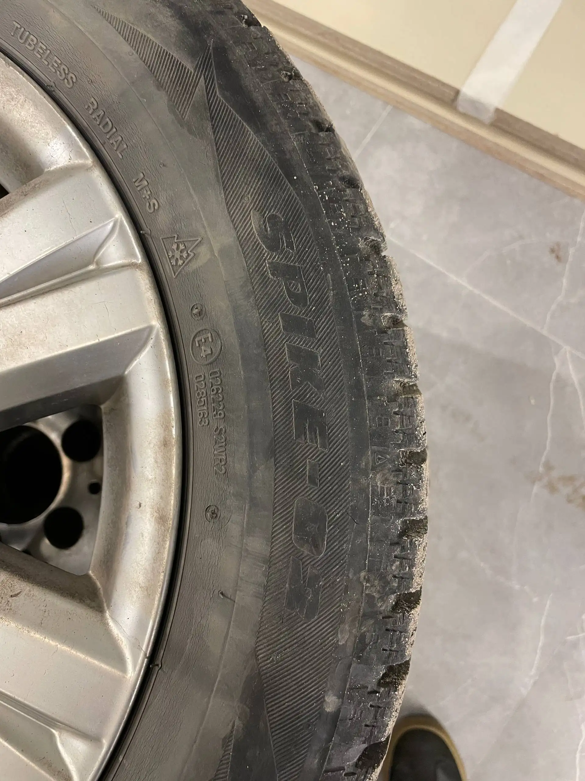 Продажа оригинальных дисков Mercedes 16R - Диски и шины (Авто) в Чебоксары