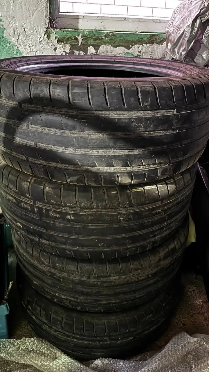 Продам резину 235/50 r18 - Шины и диски (Авто) в Чебоксары