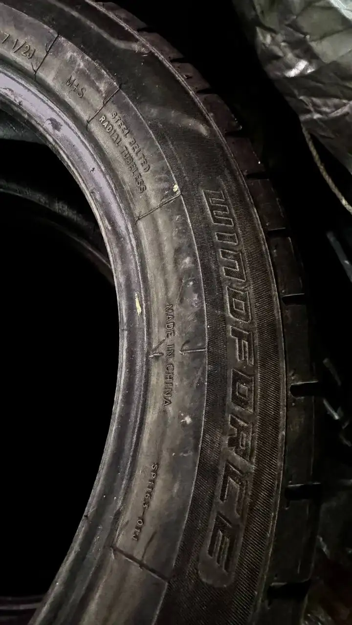 Продам резину 235/50 r18 - Шины и диски (Авто) в Чебоксары