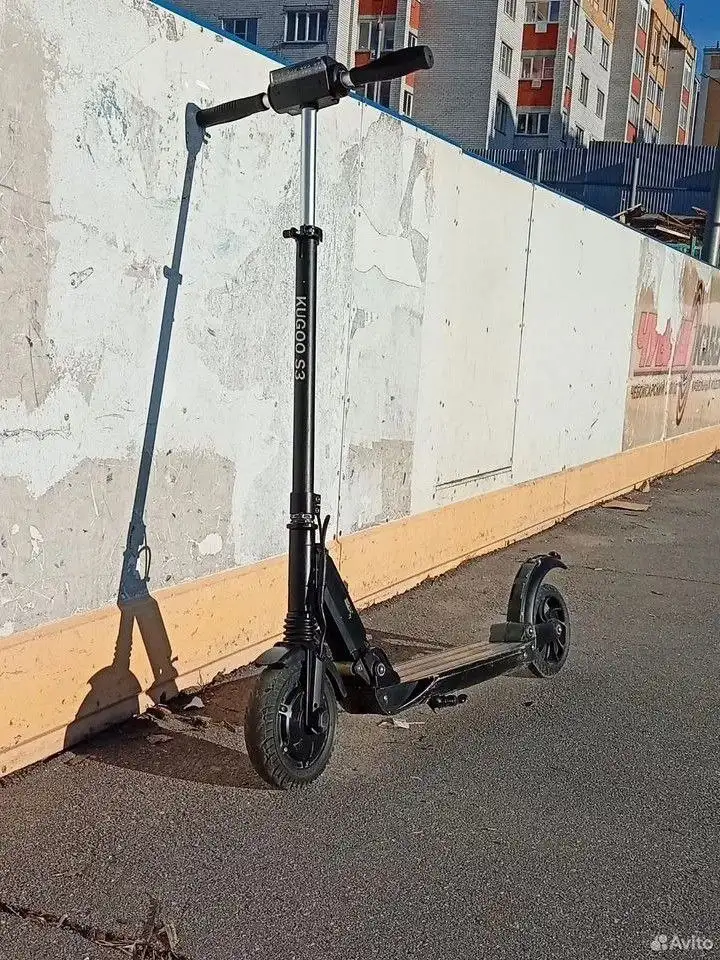 Электросамокат Kugoo C3 бу в хорошем состоянии - Электросамокаты (Электроника) в Чебоксары