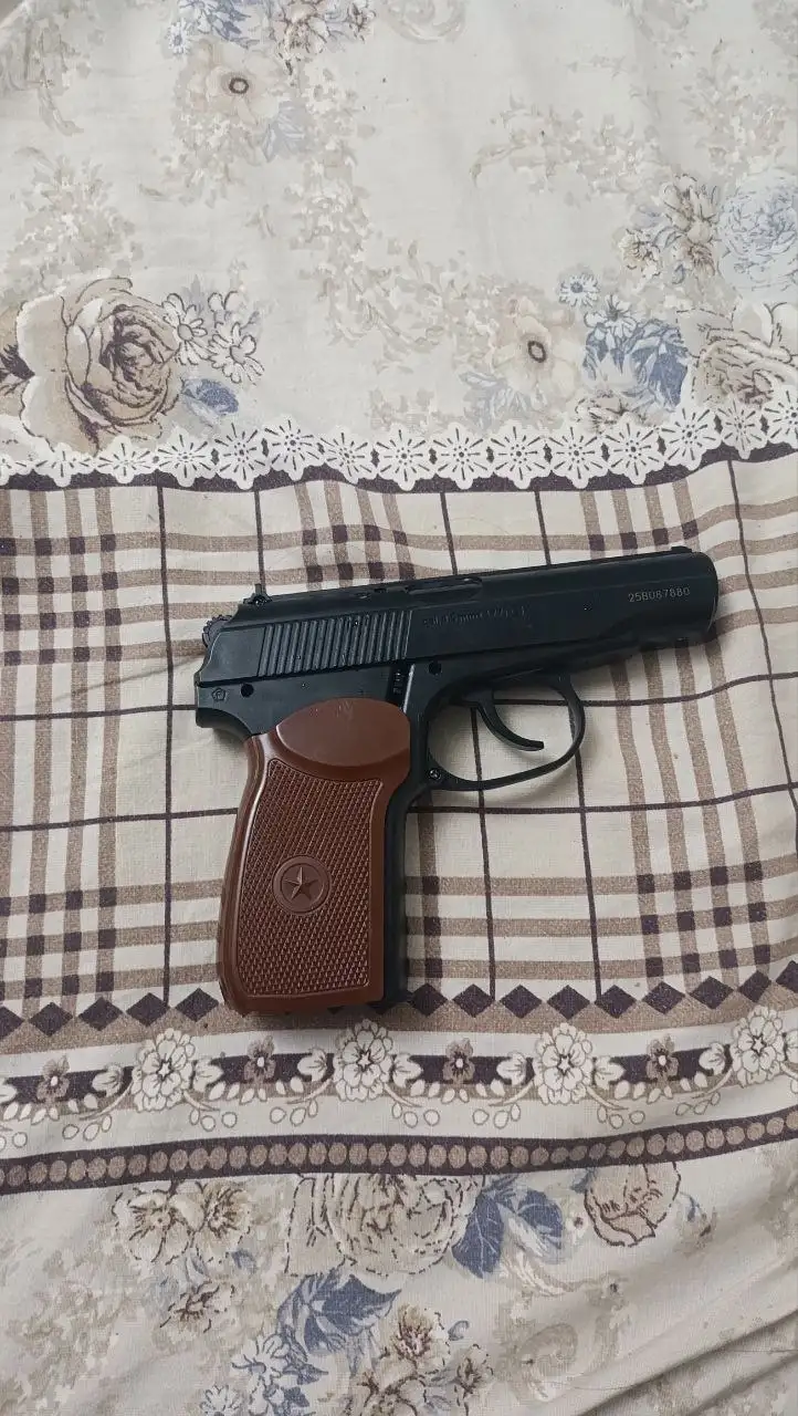 Продам пневматический пистолет Макаров PM-X - Пневматическое оружие (Барахолка) в Чебоксары