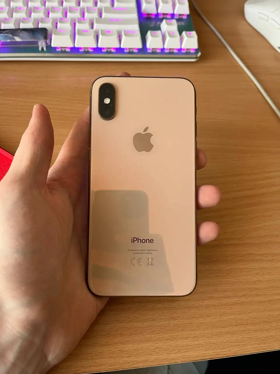 Продам IPhone XS и IPhone 7 - Мобильные телефоны (Электроника) в Чебоксары