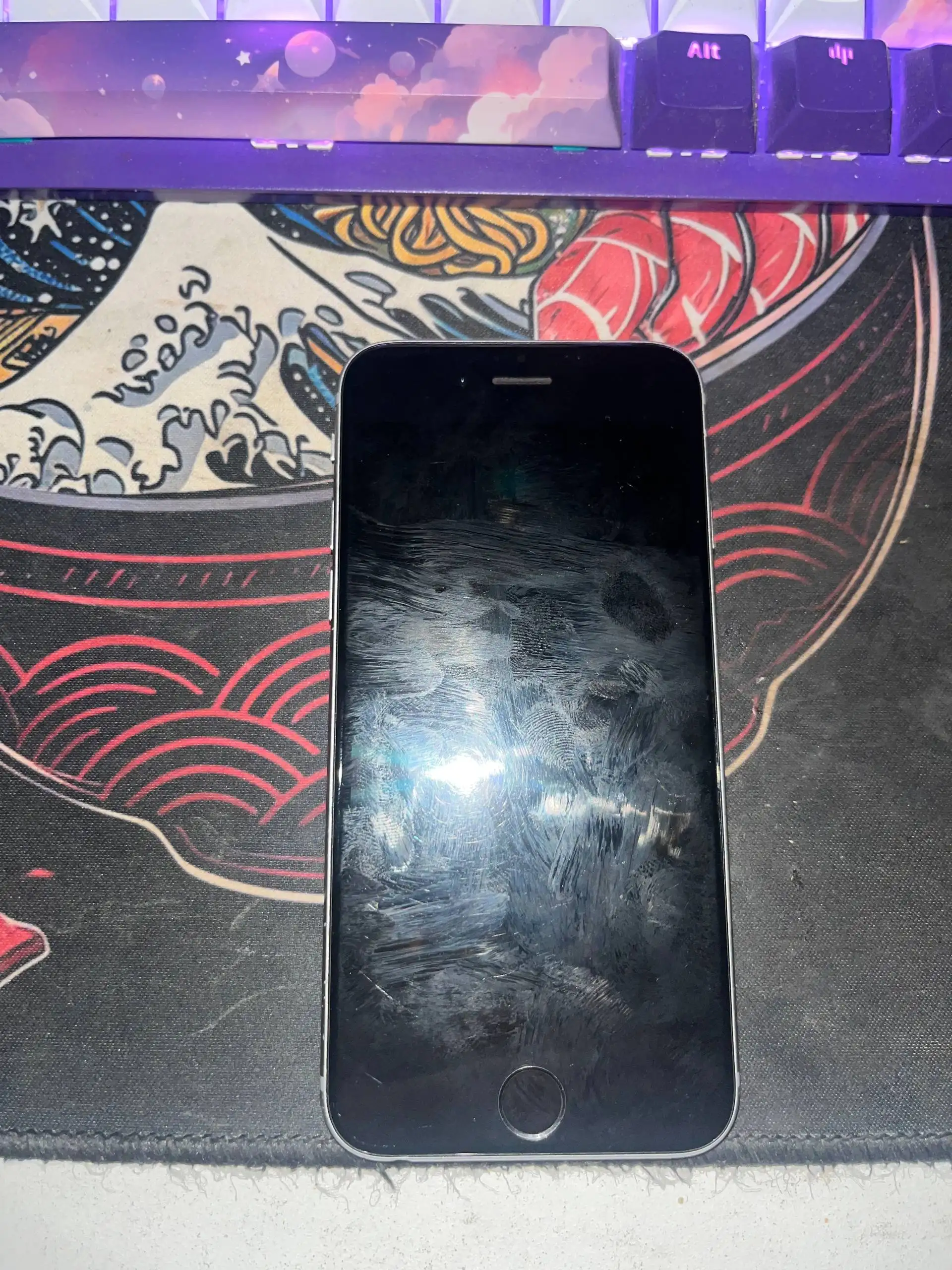 iPhone 6s с неработающей кнопкой и периодическими перезагрузками - Смартфоны (Электроника) в Чебоксары