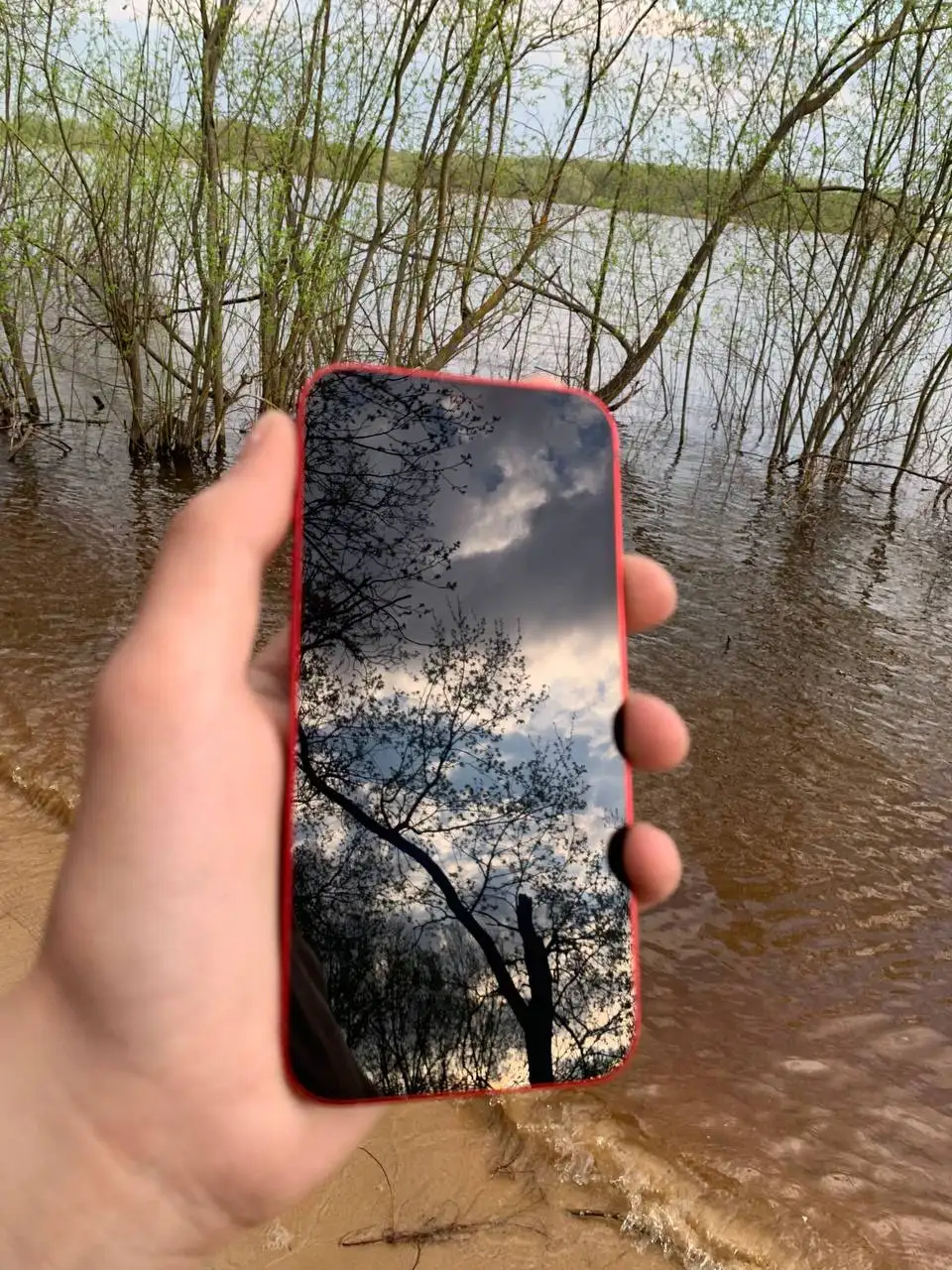 Продам iPhone 13 - Смартфоны (Электроника) в Чебоксары
