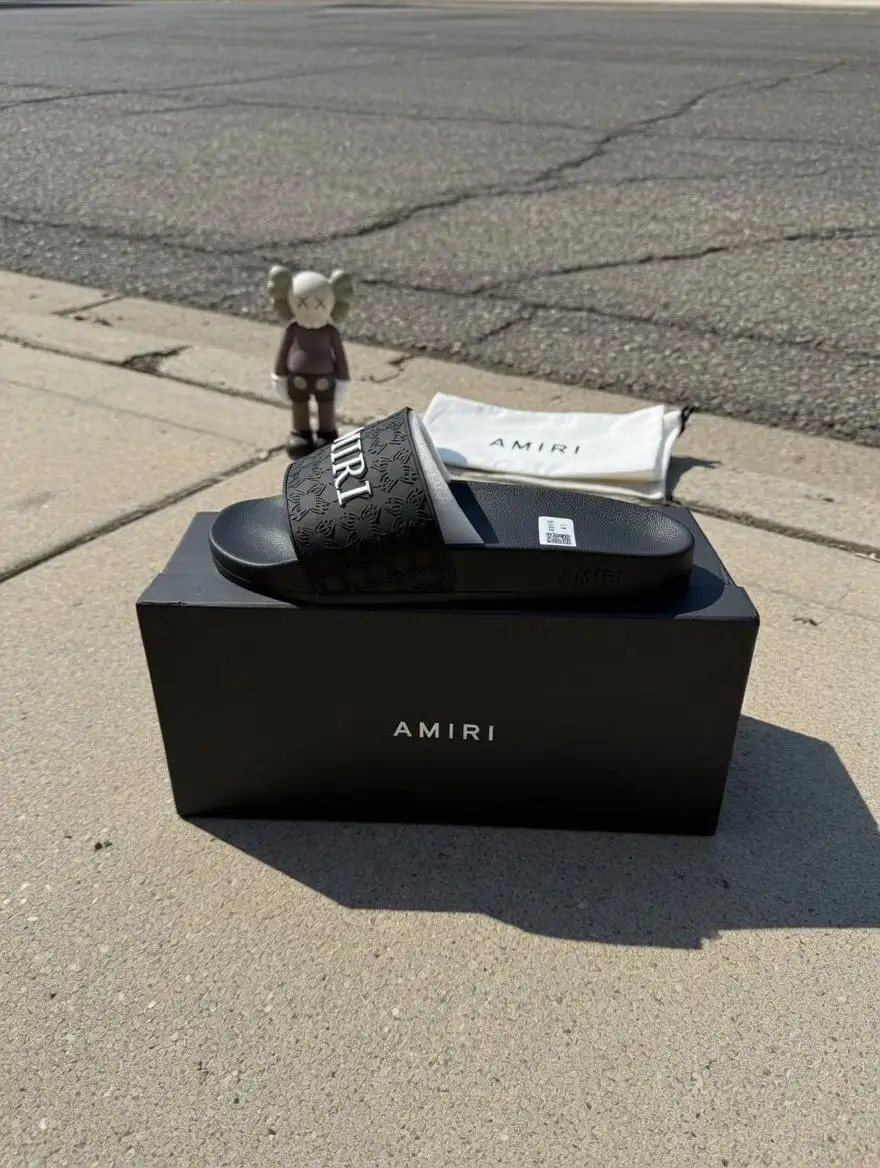 Сланцы Amiri Logo Slides - Обувь (Одежда) в Чебоксары