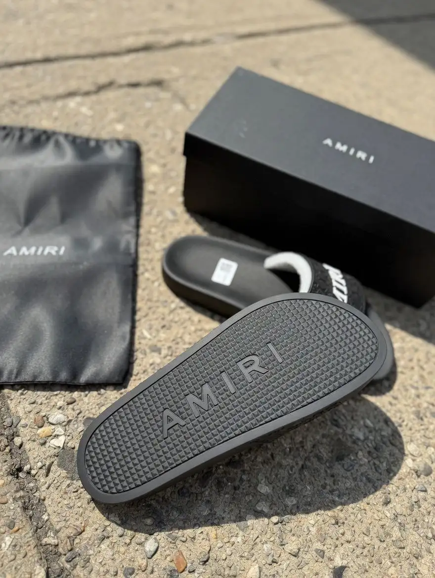 Сланцы Amiri Logo Slides - Обувь (Одежда) в Чебоксары