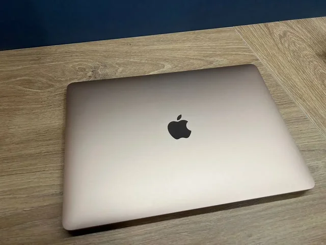 MacBook Air M1 2020 8/256 ГБ - Компьютеры и комплектующие в Чебоксары